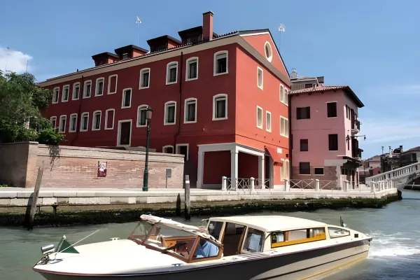 Benatky Hotel: 5 Beautiful Hotels for a Perfect Venice Holiday