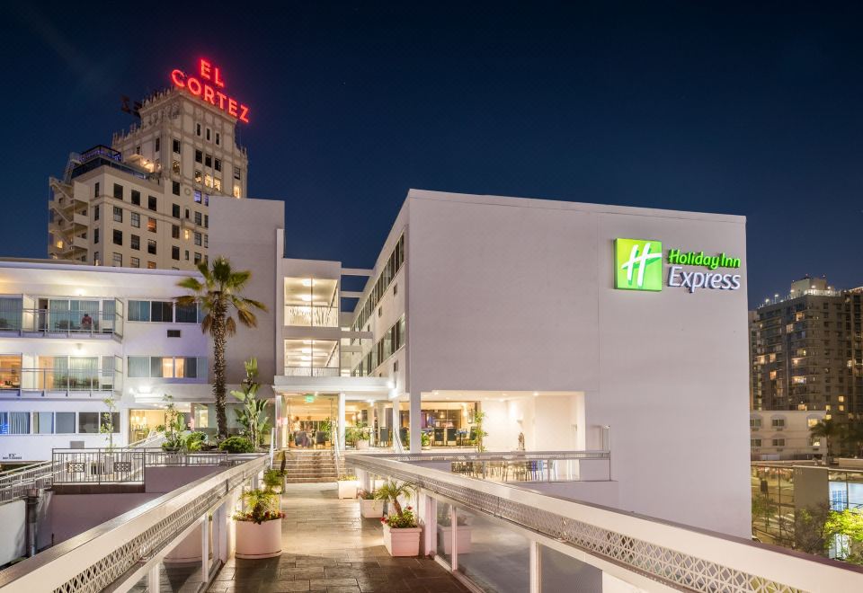 Holiday Inn Express San Diego Downtown