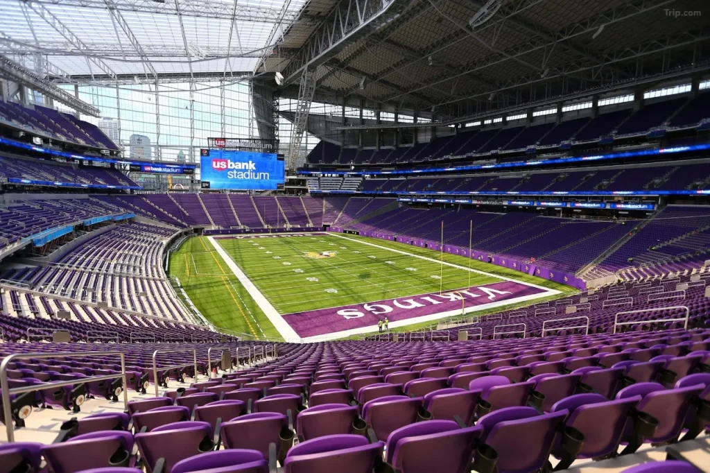 hotels near us bank stadium