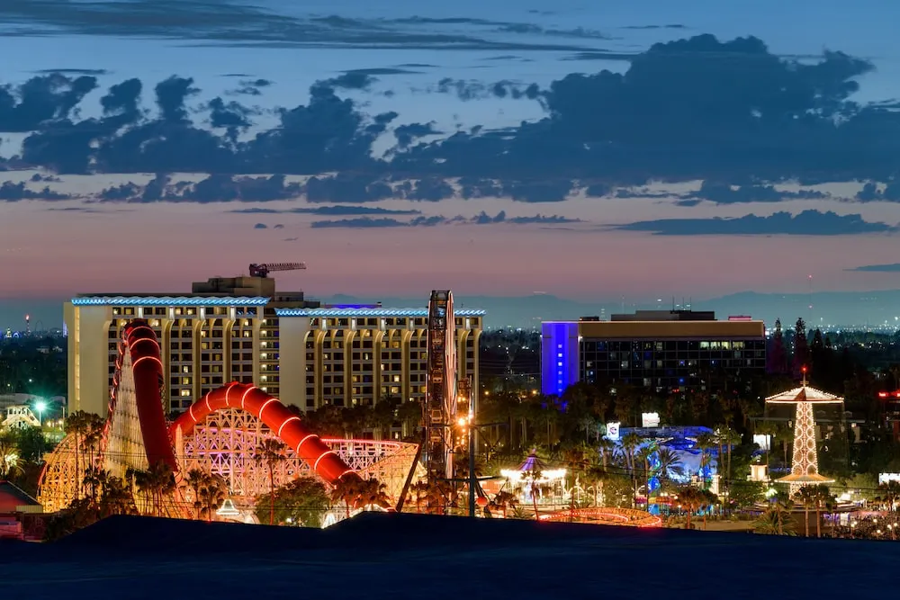 hotels near springhill suites anaheim