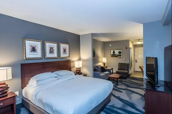 DoubleTree by Hilton North Charleston Convention Center