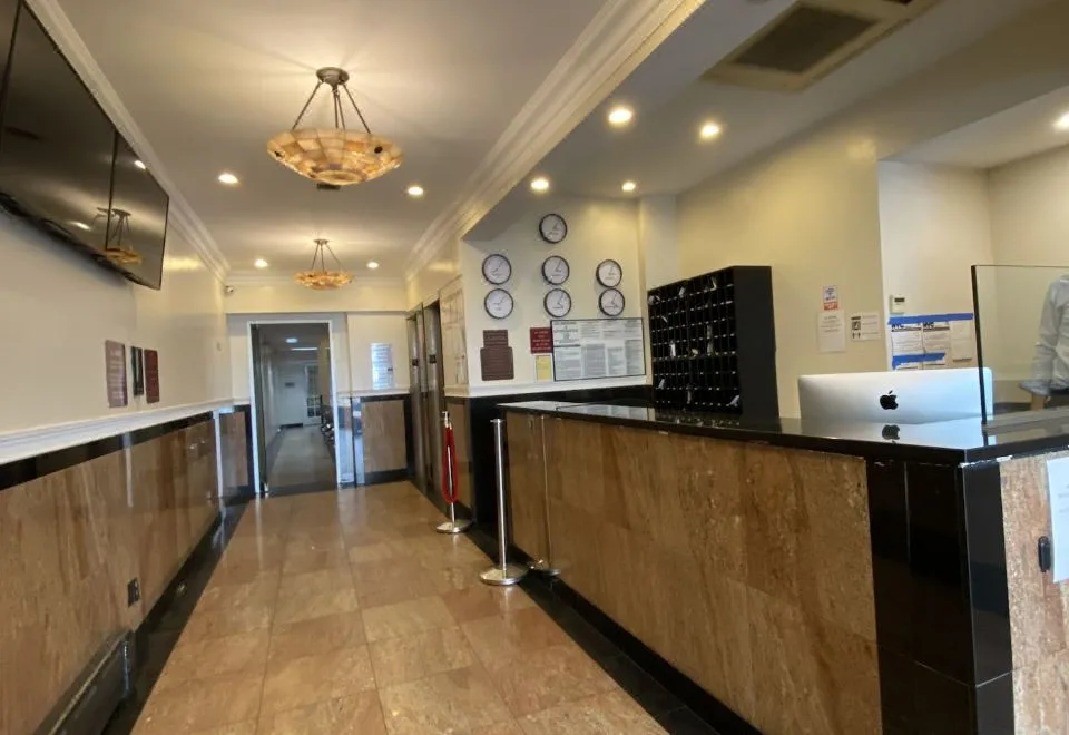 31 Street Broadway Hotel