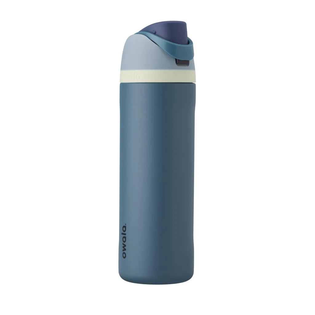 water bottle with straw